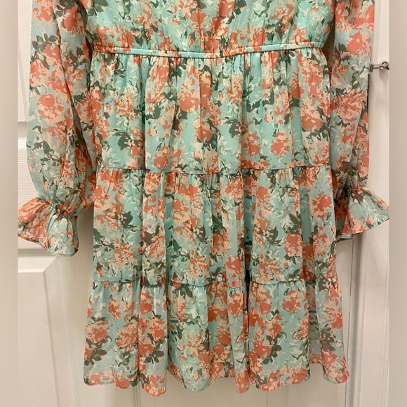 NEW! Women’s Boutique Floral Ruffle Accent CARRIE Dress - Picture 14 of 15
